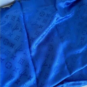 Louis Vuitton Blue Monogram Scarf